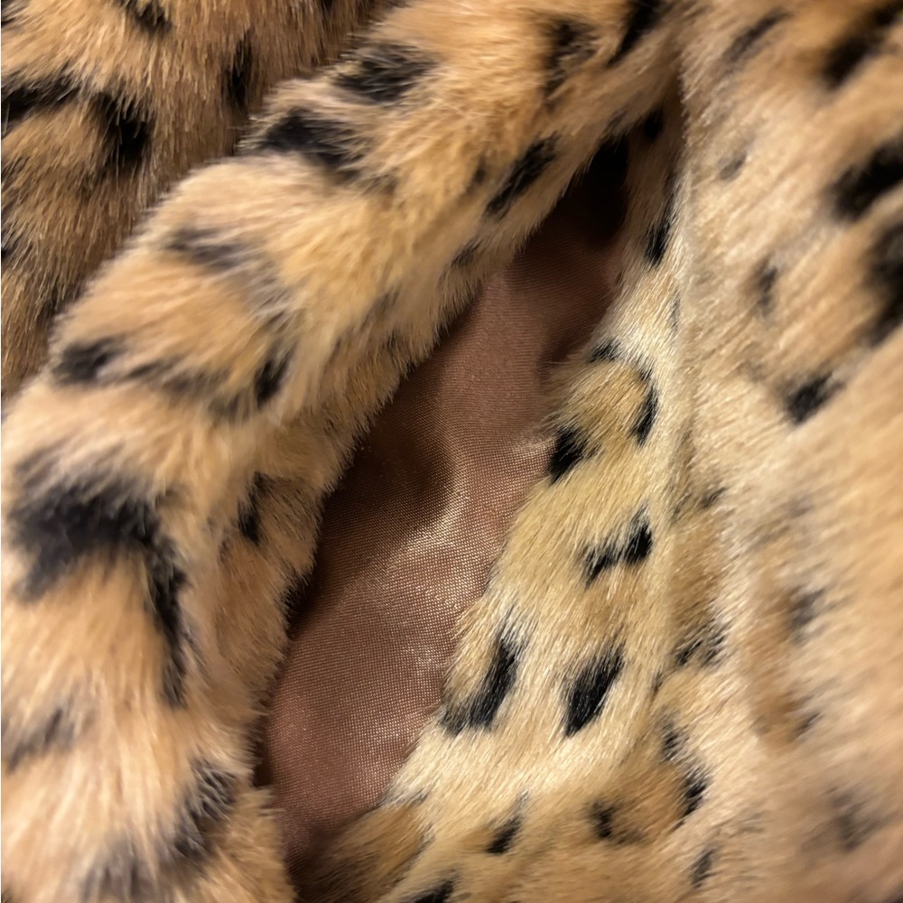 New Noriko Leopard Faux fur Jacket Medium - Picture 4 of 9
